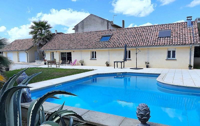 Maison - 115 m² - 5 pièces