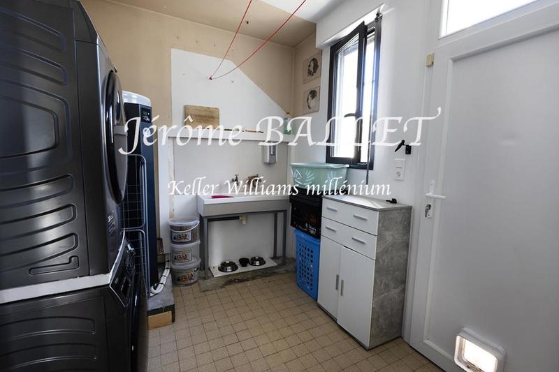 Maison - 180 m² - 6 pièces