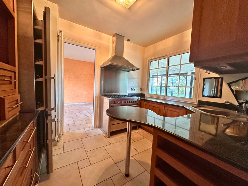 Maison - 160 m² - 7 pièces