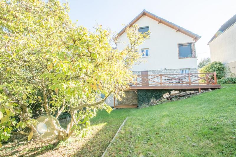 Maison - 120 m² - 6 pièces