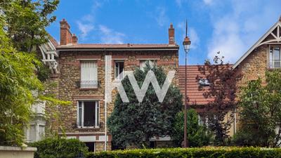 Maison - 147 m² - 9 pièces