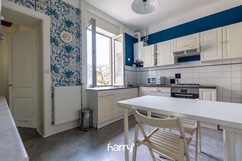 Appartement - 118 m² - 4 pièces