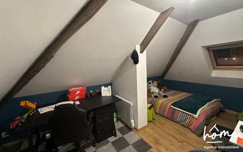 Appartement - 135 m² - 6 pièces