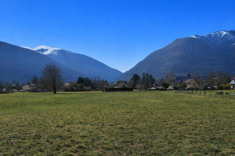 Terrain constructible - 1 921 m²