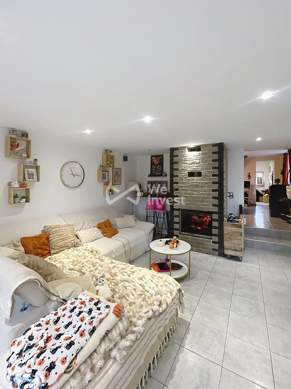 Maison - 95 m² - 5 pièces