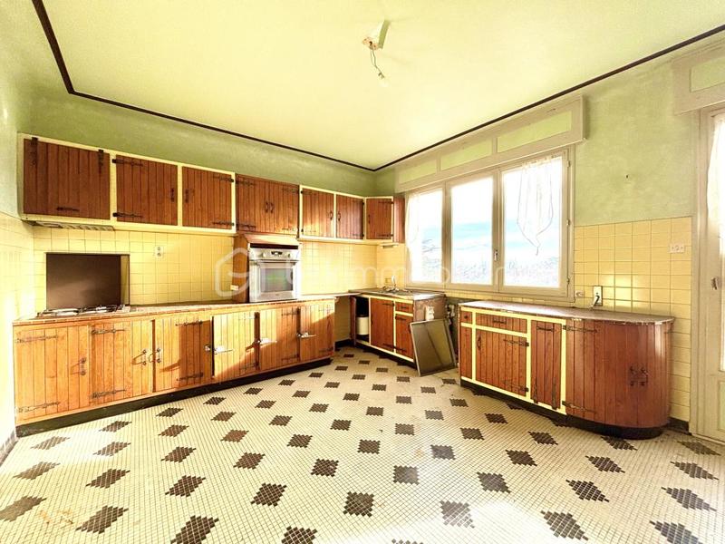 Maison ancienne - 188 m² - 4 pièces