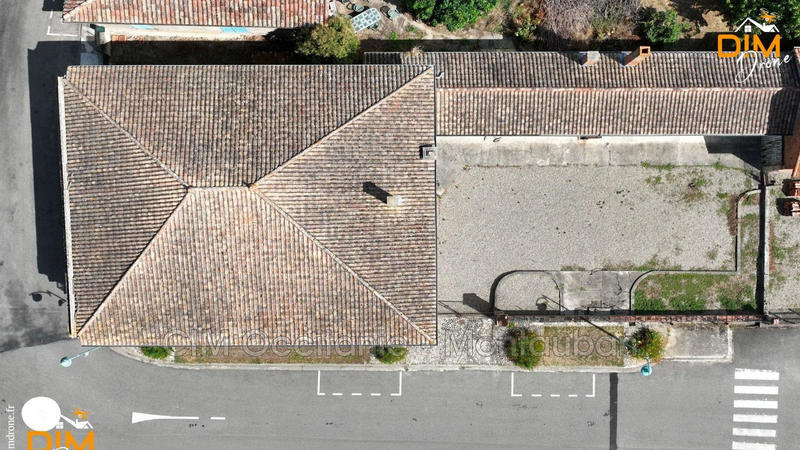 Maison - 400 m² - 10 pièces