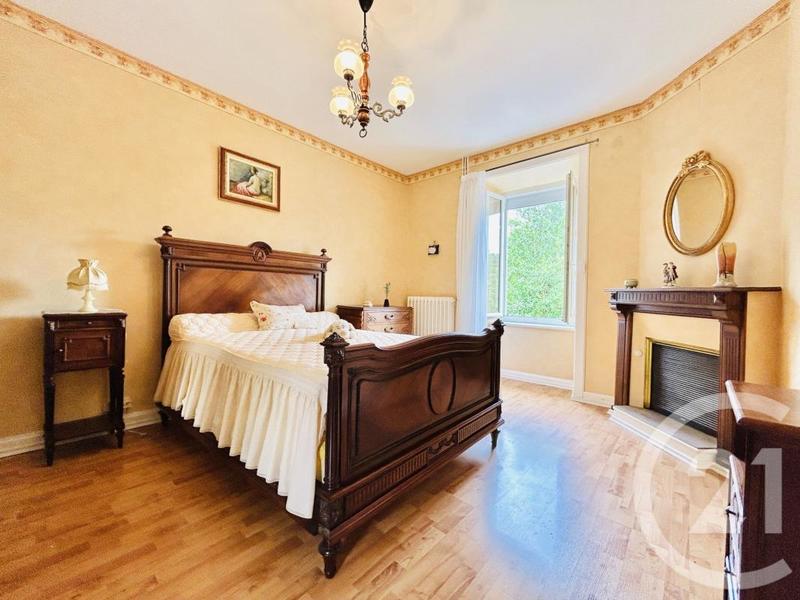 Maison de village - 138 m² - 5 pièces