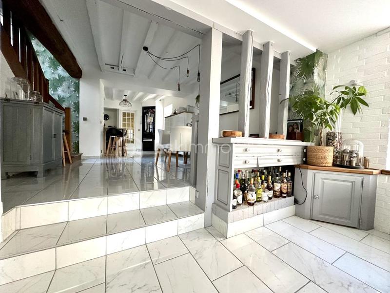 Maison - 135 m² - 5 pièces