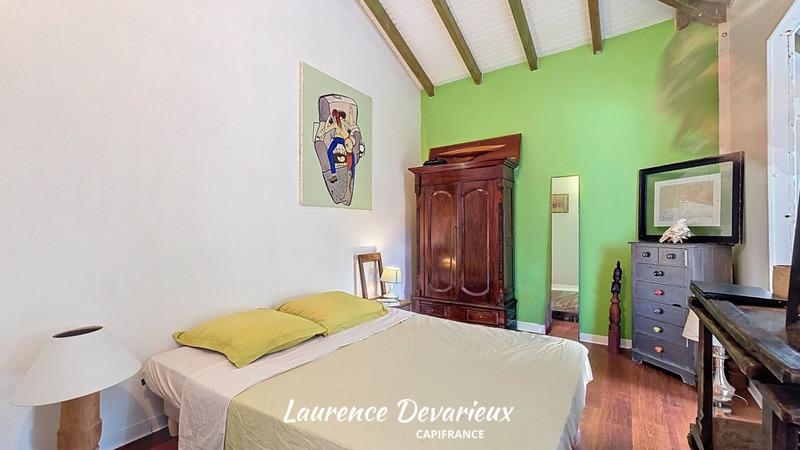 Maison de bois - 150 m² - 4 pièces