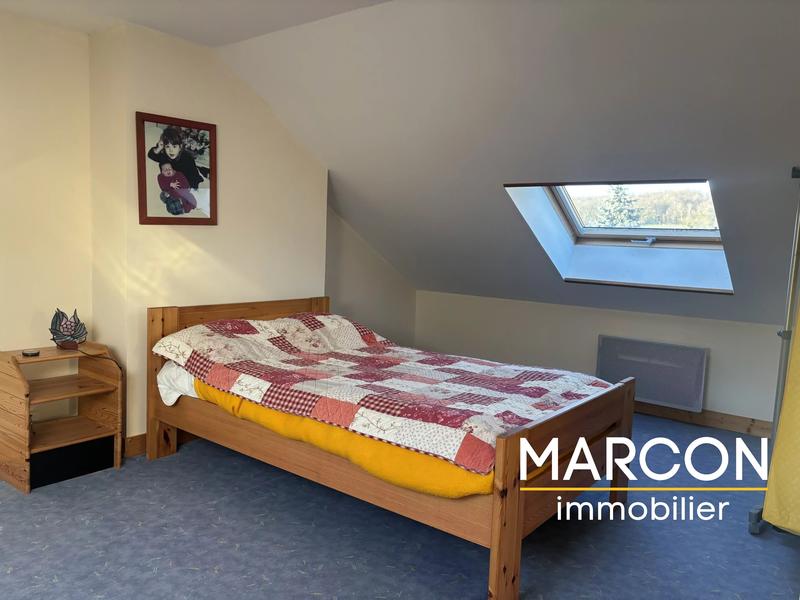 Maison - 196 m² - 7 pièces