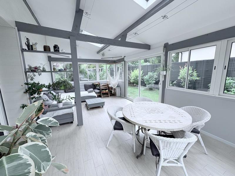 Maison - 164 m² - 6 pièces