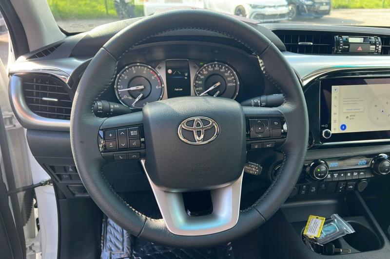 Toyota Hilux 2.8 D4-D 204 Legende X-Tr