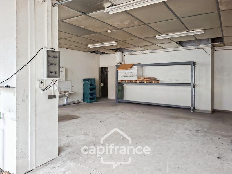 Bureau - 3 800 m² - 6 pièces