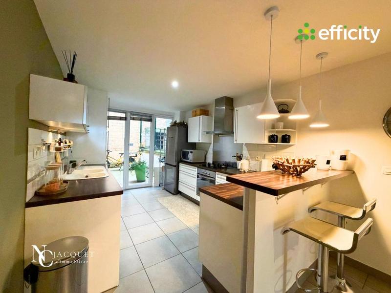 Appartement - 89 m² - 3 pièces