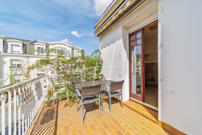 Duplex - 154 m² - 8 pièces