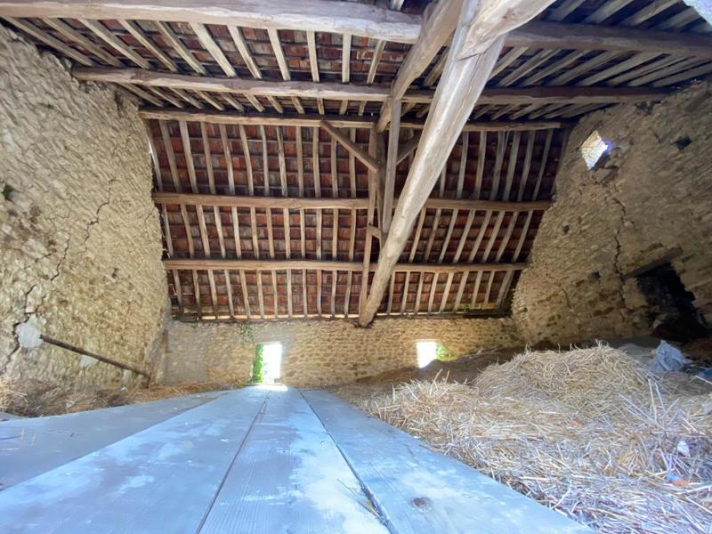 Grange - 50 m² - 1 pièce