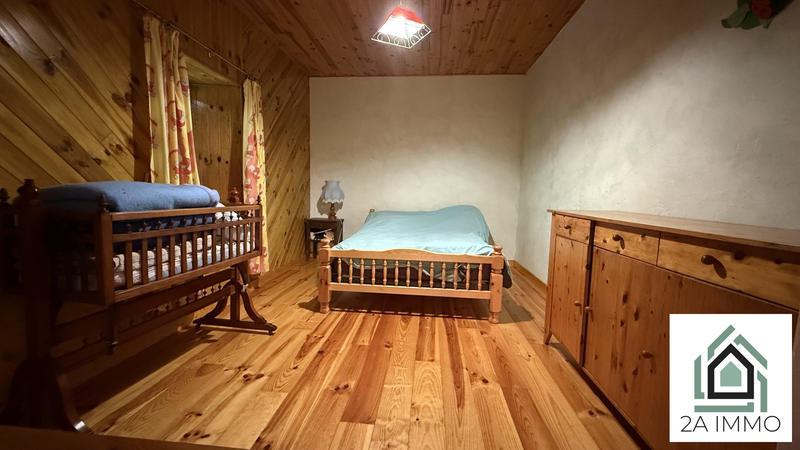 Maison - 209 m² - 6 pièces