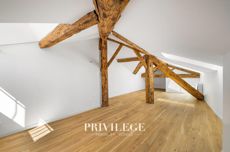 Maison - 164 m² - 5 pièces