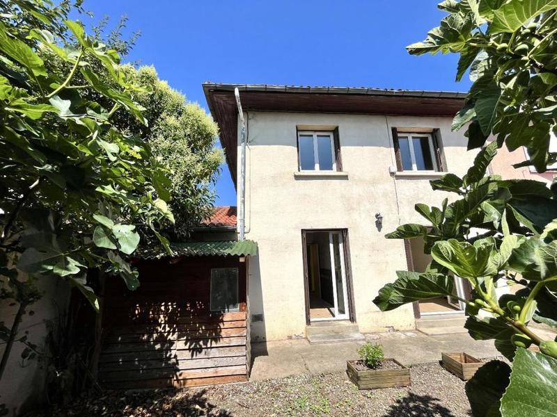 Maison - 85 m² - 5 pièces