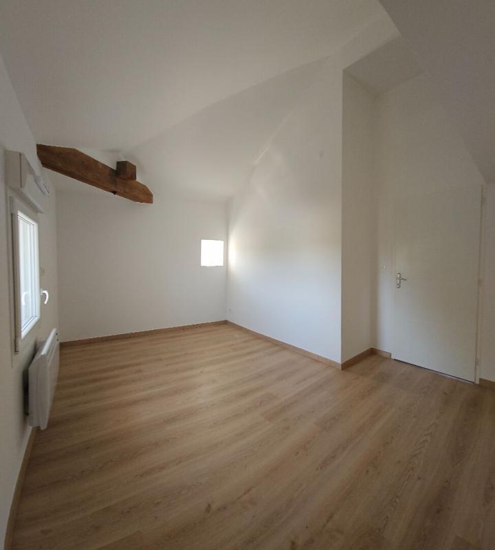 Appartement - 140 m² - 5 pièces