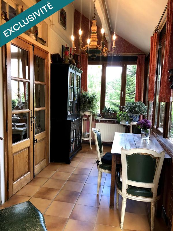 Maison - 225 m² - 9 pièces