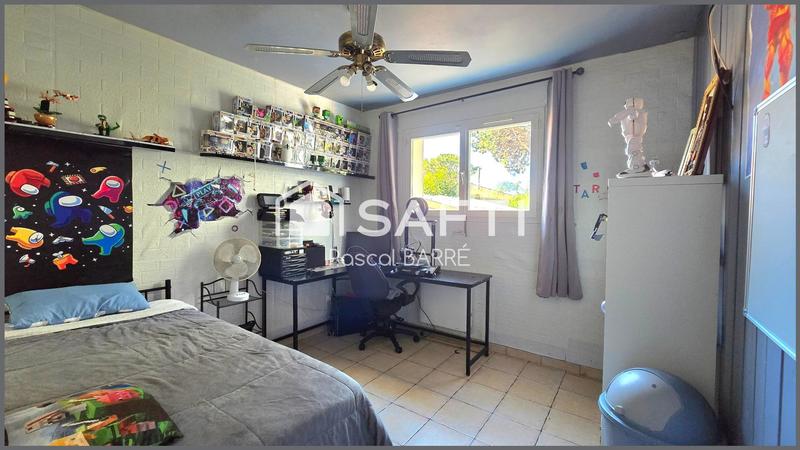 Maison - 186 m² - 6 pièces