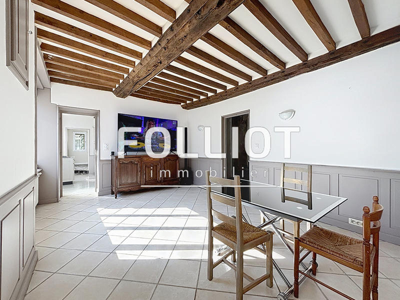 Maison - 142 m² - 7 pièces