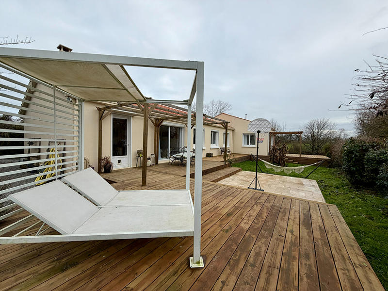 Maison - 145 m² - 6 pièces