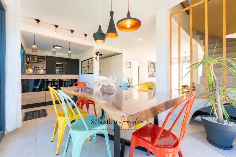 Maison - 125 m² - 6 pièces