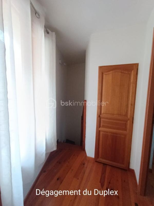 Immeuble - 90 m² - 6 pièces