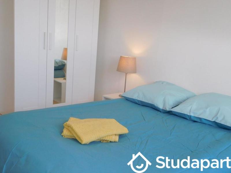 Chambre - 12 m² - 1 pièce