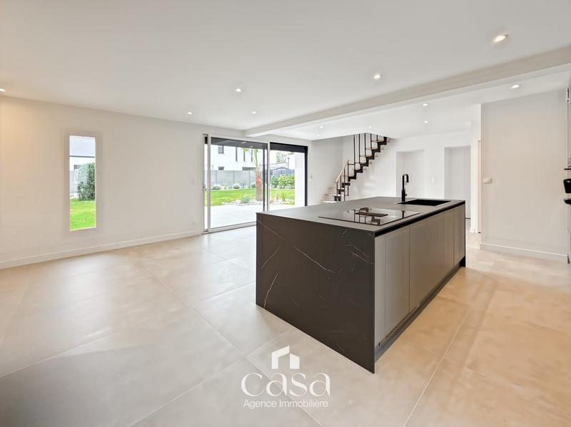 Maison traditionnelle - 130 m² - 5 pièces