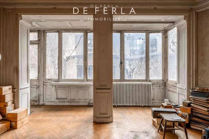 Appartement - 120 m² - 5 pièces