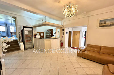 Maison chambre d'hôtes - 506 m²