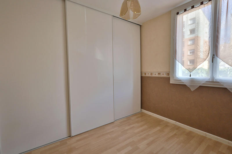 Appartement - 67 m² - 4 pièces