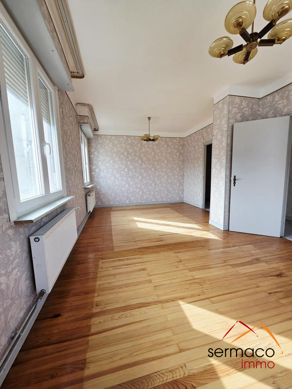 Maison - 160 m² - 8 pièces