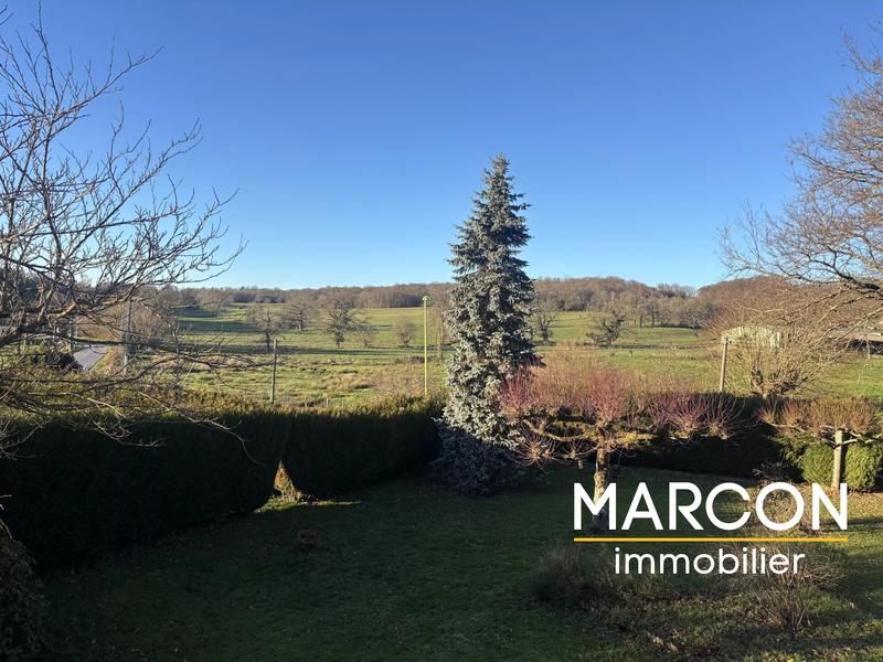 Maison - 196 m² - 7 pièces