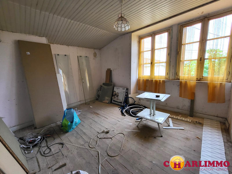 Maison traditionnelle - 80 m² - 3 pièces