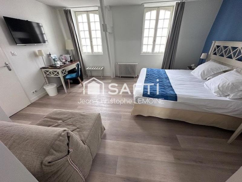 Local commercial - 46 pièces