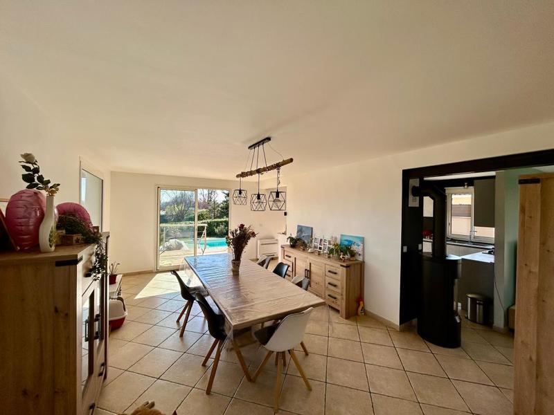Maison - 153 m² - 7 pièces