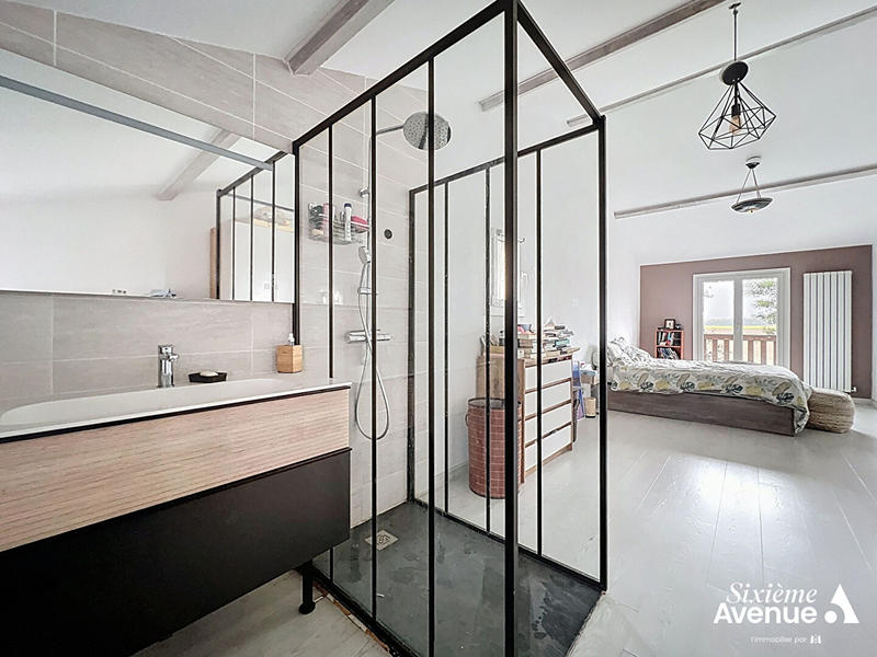 Maison - 120 m² - 5 pièces