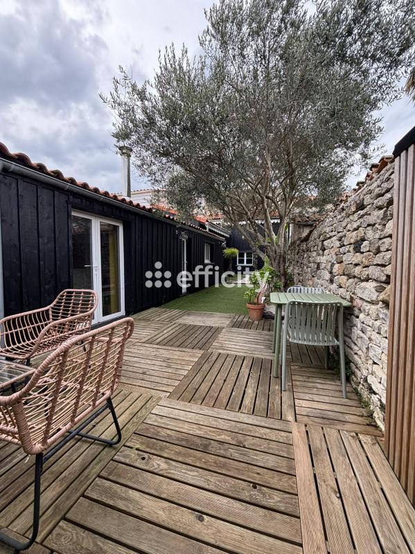 Maison - 128 m² - 4 pièces