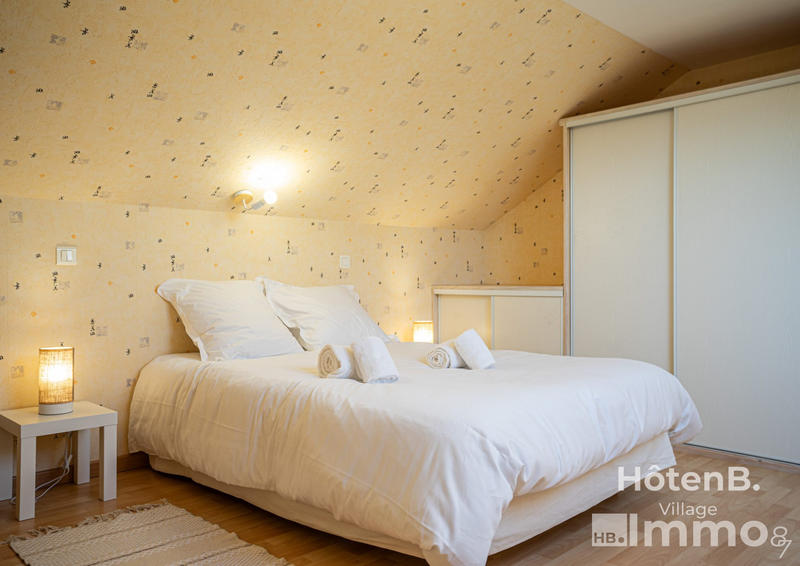 Appartement - 140 m² - 6 pièces