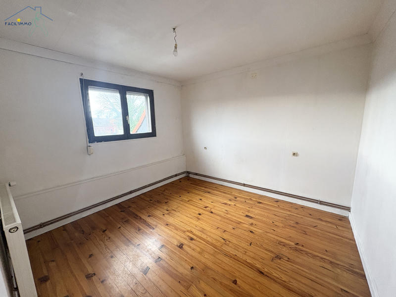 Maison - 80 m² - 5 pièces