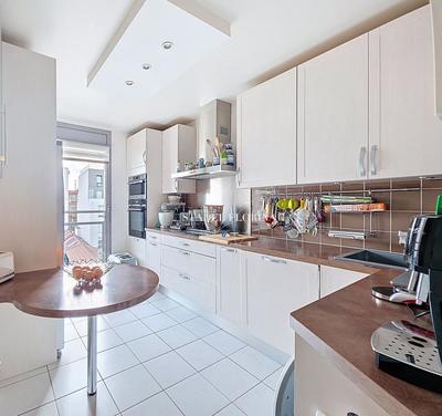 Appartement - 107 m² - 5 pièces