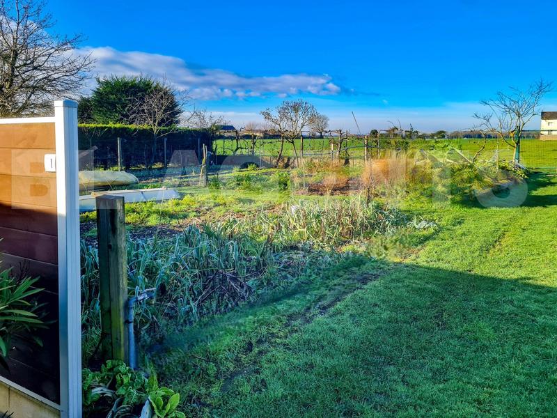 Maison - 320 m² - 11 pièces