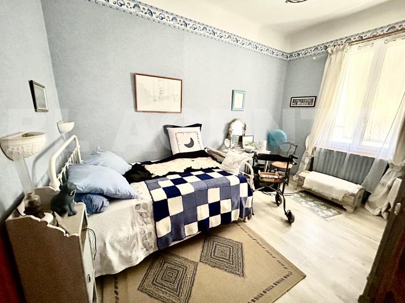 Villa - 200 m² - 6 pièces