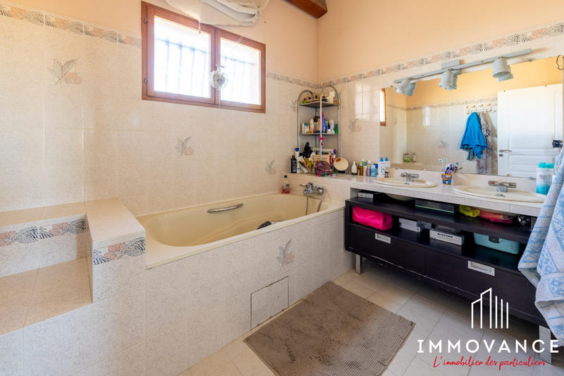 Villa - 157 m² - 5 pièces