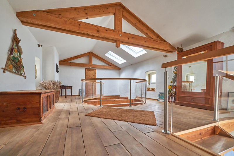 Bastide - 433 m² - 14 pièces